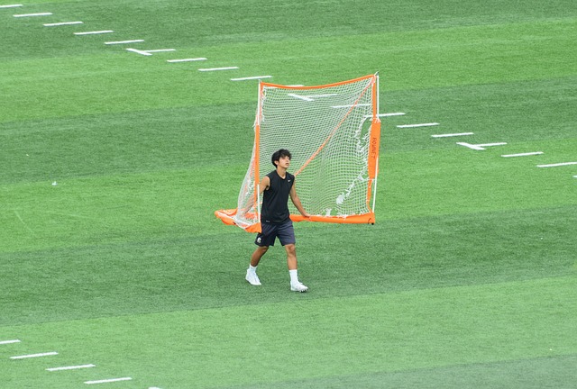 但他需要在 但他需要在